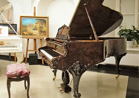 Рококо-рояль Стейнвей Луи XV